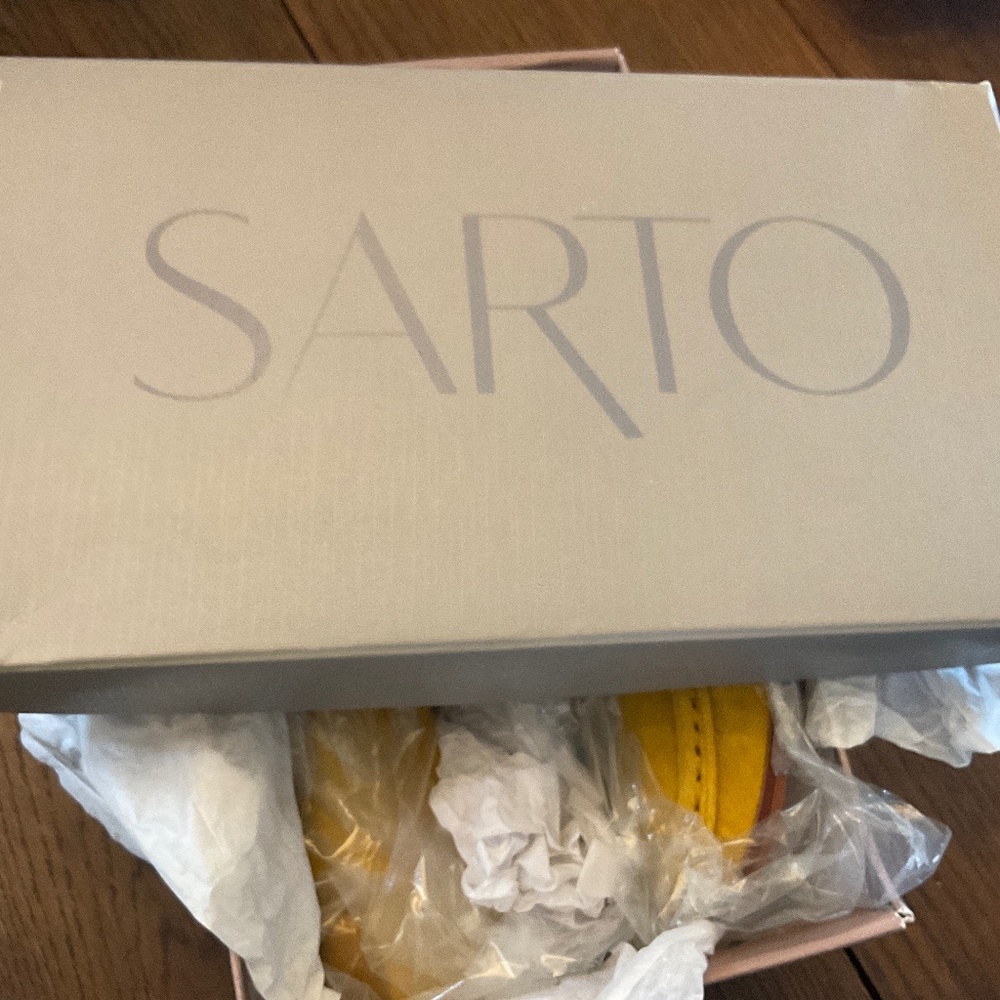 SARTO WOMEN’S SHOES BRAND NEW SIZE 8.5